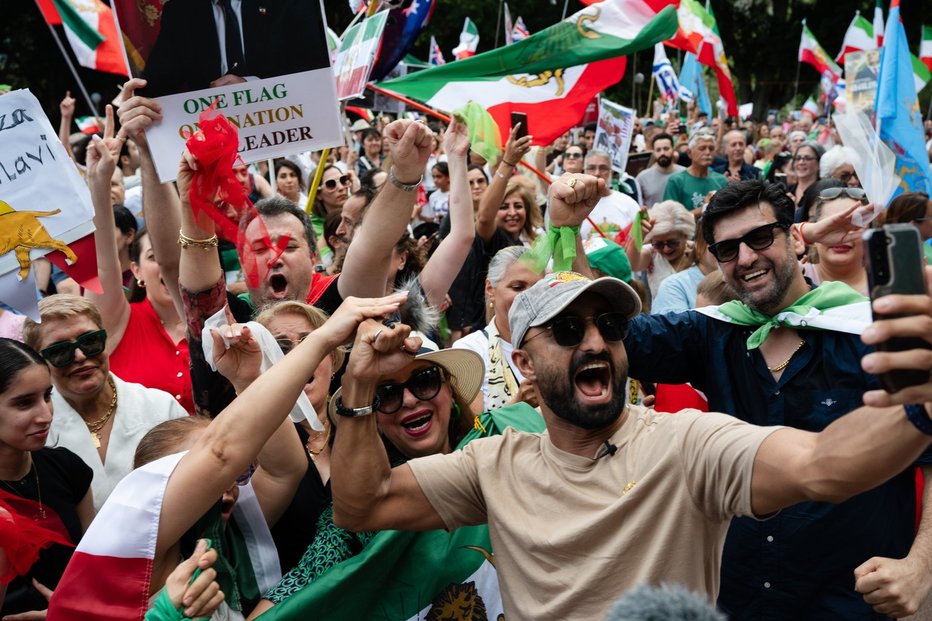 Rizika konfliktu na Blízkém východě: nedostatek ropy, kolaps letecké dopravy a utužení íránského režimu Rizika konfliktu na Blízkém východě: nedostatek ropy, kolaps letecké dopravy a utužení íránského režimu