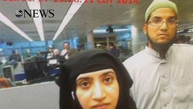 Kalifornský střelec Syed Farook s manželkou Tashfeen Malik po příletu ze Saúdské Arábie.