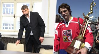 Hokejový mistr Sýkora se nemá ke splácení 200milionového dluhu: Dělá obstrukce!