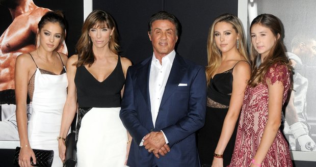 Sylvester Stallone s manželkou a dcerami