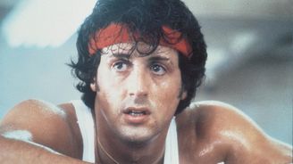 Sylvester Stallone vydraží rekvizity z Rockyho a Ramba