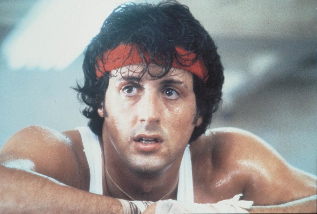 Sylvester Stallone vydraží rekvizity z Rockyho a Ramba