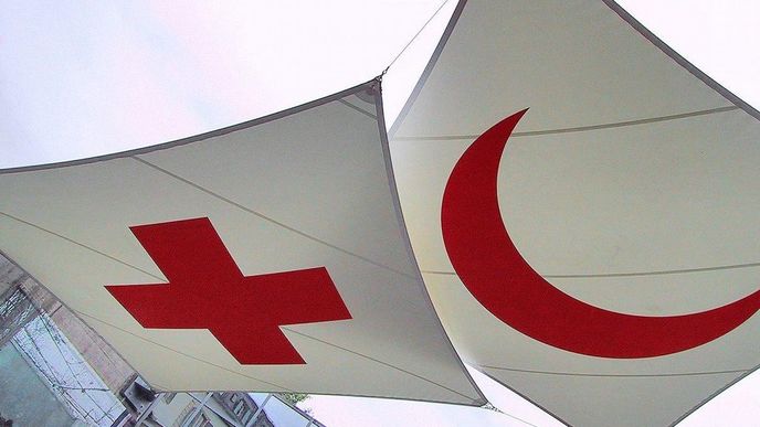 Symboly Mezinárodního hnutí červeného kříže a červeného půlměsíce