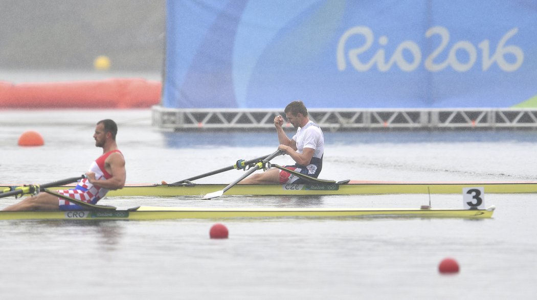 Skifař Ondřej Synek suverénně postoupil do finále veslařské regaty na olympijských hrách v Riu