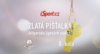 ZLATÁ PÍŠŤALKA: Dvě osmičky, ale Plzeň i derby sudí zpackali