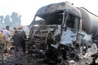 Pumové útoky po celé Sýrii: Na místo dojeli záchranáři, atentátník se pak odpálil