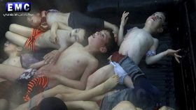 Sarin, z jehož použití obvinily Spojené státy syrský režim prezidenta Bašára Asada, v úterý údajně zabil v provincii Idlib nejméně 86 osob.