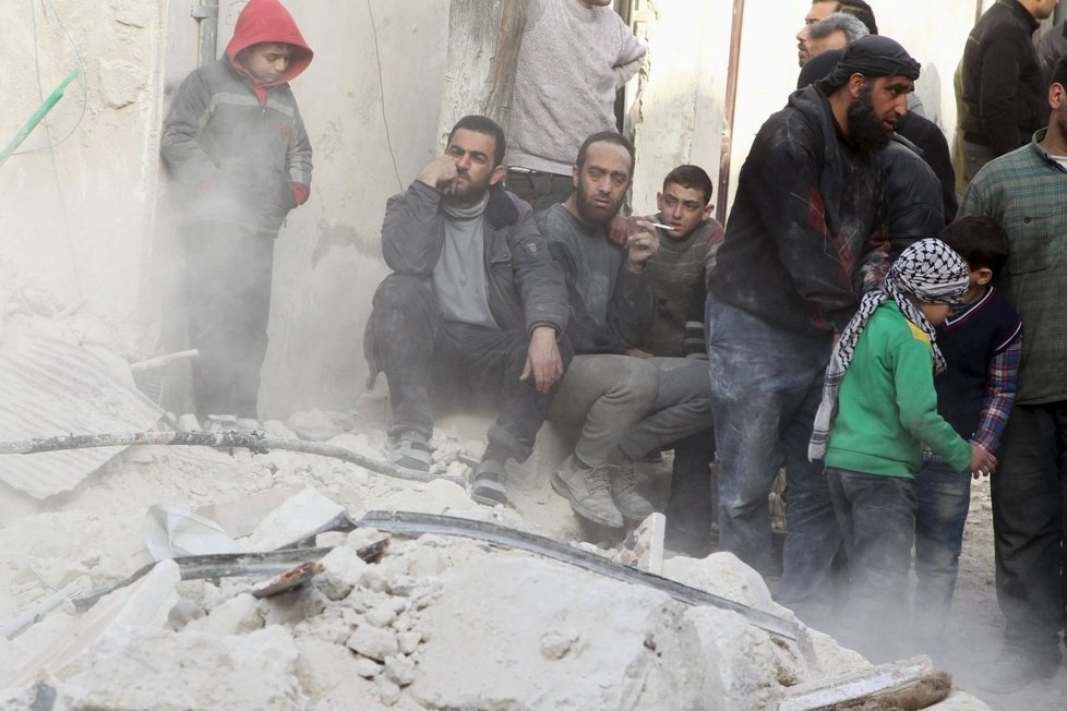 Podle zmocněnce OSN pro Sýrii se na některých místech stále bojuje.