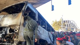 V centru Damašku vybouchl autobus, 13 lidí zemřelo.