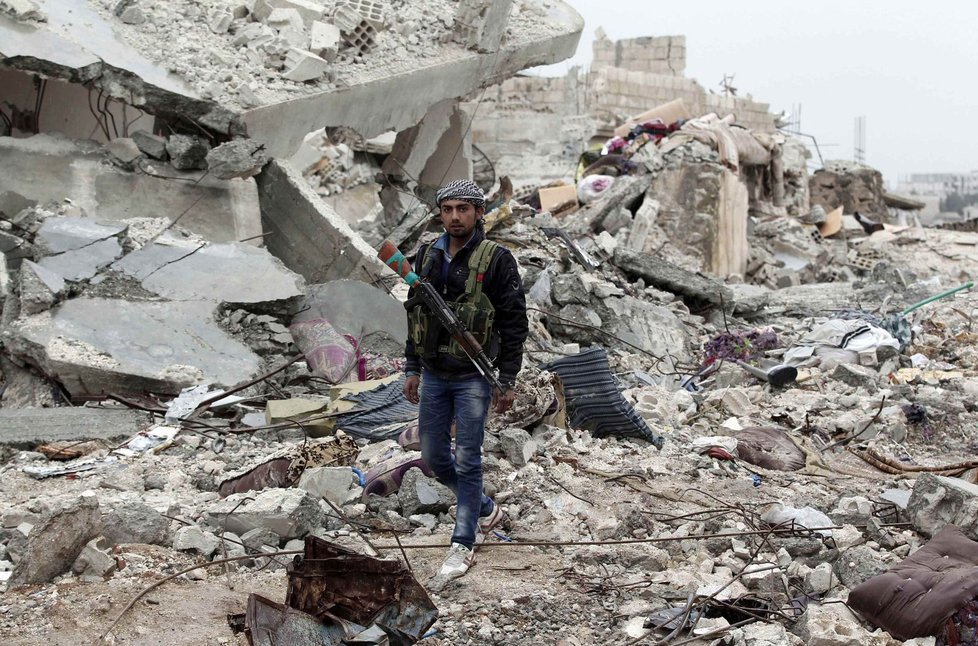 Syrské město Kobani je v troskách