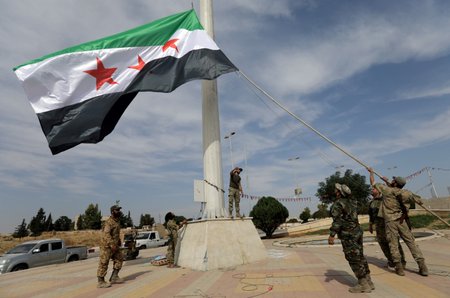 Turecká ofenziva v severovýchodní Sýrii pokračuje