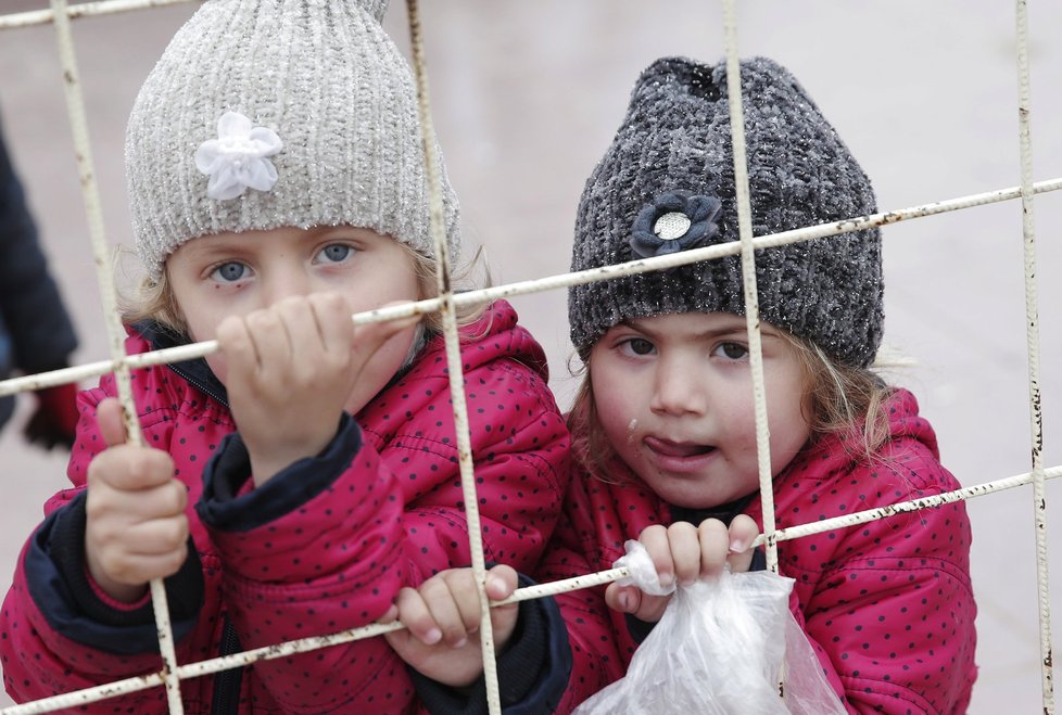 Nejvíce válkou trpí syrské děti.