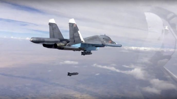 Ruský bombardér útočí na protiasadovské rebely