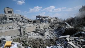 Zbytky syrského vědeckovýzkumného centra zničeného spojeneckým útokem z 14.4.2018