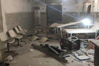 Letadla v Sýrii zaútočila na podzemní nemocnici. Zůstaly z ní jen trosky
