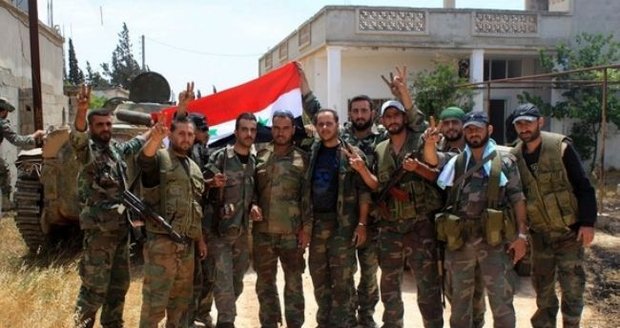 Dva roky žili obklíčeni Islámským státem: Syrská armáda je nyní vysvobodila 