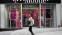 Američtí operátoři T-Mobile US a Sprint se spojí.