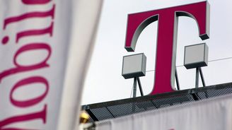 Američtí operátoři T-Mobile US a Sprint jednají o fúzi, tvrdí média. Akcie společností stoupají
