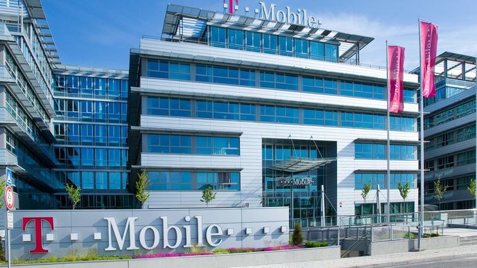 T-Mobile, sídlo společnosti, Roztyly