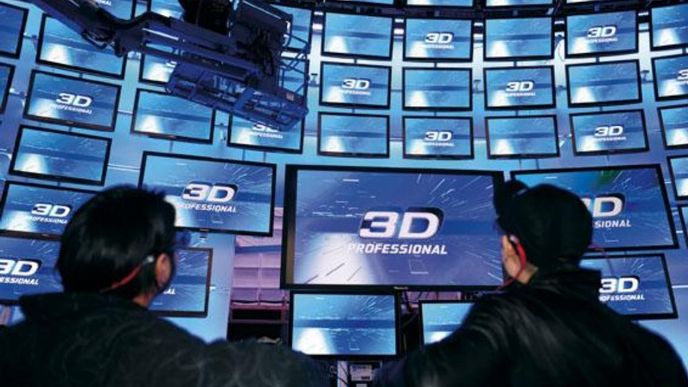 Tablety a 3D. Největší výstava spotřební elektroniky CES, která
probíhá od včerejška do 9. ledna v americkém Las Vegas, se zaměří
na počítačové tablety, 3D televizory a televizory s přístupem k internetu