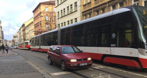 Mezi hlavním nádražím a Žižkovem opět jezdí tramvaje. (ilustrační foto)