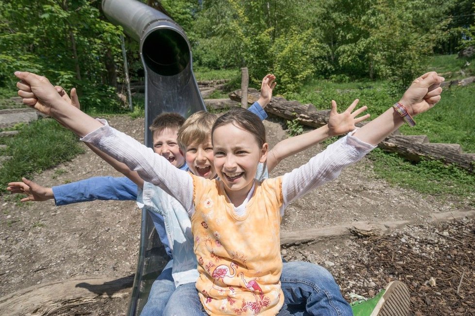 Jaké kapesné na tábor? Honza dává synovi (12) 500 korun, útratu nehlídá.