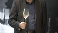 Profesor Pierre-Louis Teissedre z Institutu vína Univerzity v Bordeaux při degustaci tacamských vín