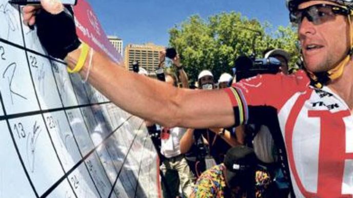 Tahák.
Nejúspěšnější
cyklista všech
dob Lance
Armstrong láká
do Austrálie
peníze i diváky