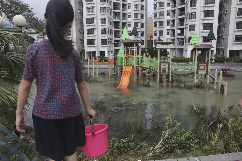 Tajfun Mangkhut přinesl do Číny silné deště.