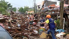 Filipíny zasáhl ničivý tajfun Kalmaegi (listopad 2025).