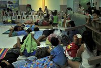 Filipínský tajfun zabil nejméně 4 osoby. Bouře teď míří k Manile