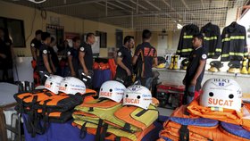 Filipínské úřady dnes zahájily evakuaci tisíců lidí kvůli mohutnému tajfunu Mangkhut, který se blíží k severu země.