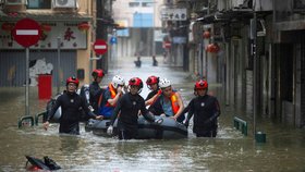 Tajfun Ragasa zasáhl Čínu (září 2025).