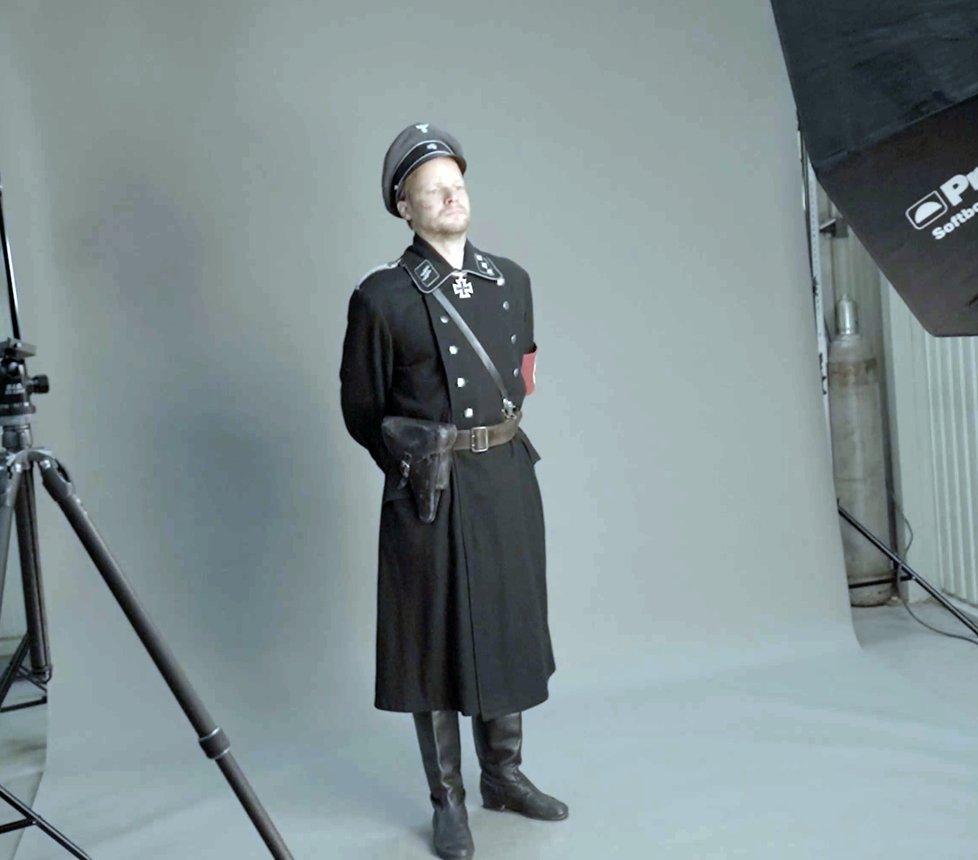 Kryštof Hádek v nacistické uniformě