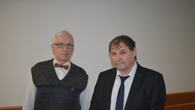 Svědek Jehovův Jan Takáč (59, vpravo) se svým obhájcem Lubomírem Müllerem.