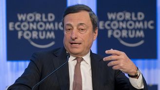 Draghi: ECB politiku neutáhne, dokud inflace nepůjde ke dvěma procentům