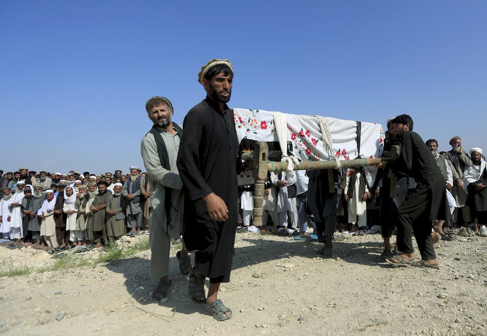 Islamistické hnutí Tálibán zaútočilo na Afghánistán.
