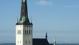 Chrám sv. Olafa v Tallinnu je zasvěcen norskému králi Olafu II., který silně podporoval christianizaci své země. První písemná zmínka pochází z roku 1267. Kostel po zásahu bleskem několikrát vyhořel a byl přestavěn. Od roku 1549 do roku 1625 se podle dostupných zdrojů pravděpodobně jednalo o nejvyšší budovu světa. Jeho věž měří 125 metrů.