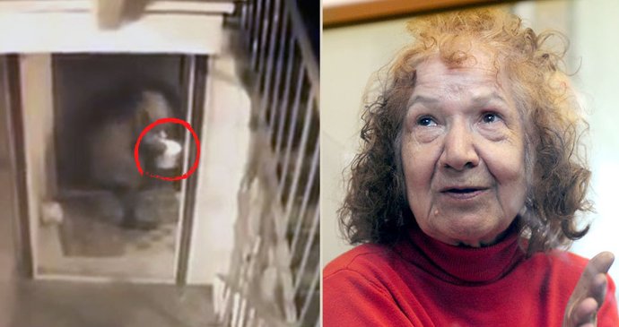 Babičku rozparovačku zachytila kamera, jak nese v kastrolu lidskou hlavu.