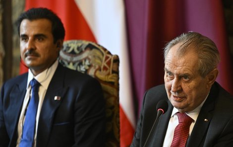Katarský emír Tamim bin Hamad Sání a prezident Miloš Zeman (5.10.2022)