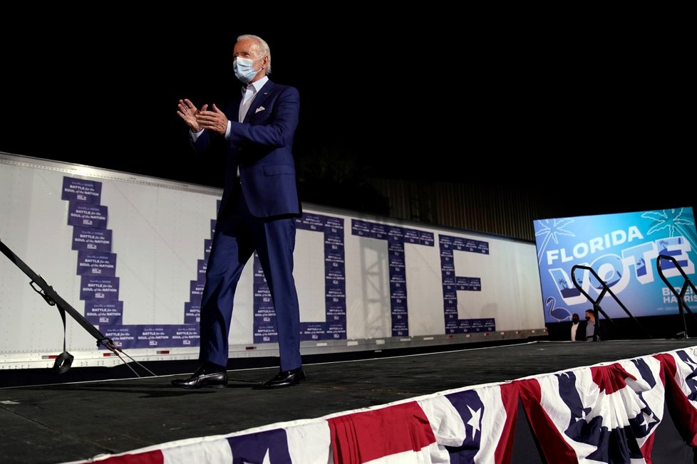 Předvolební mítink demokratického kandidáta Joea Bidena v Tampě na Floridě (29. 10. 2020)