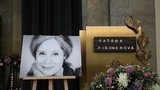 VIDEA: Pohřeb Táni Fischerové (†72), nejlepší přítelkyně Dagmar Havlové
