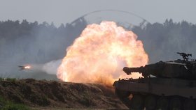Tanky na frontu přímo z linky? Německý zbrojař uvažuje o továrně na Ukrajině za 4,7 miliard