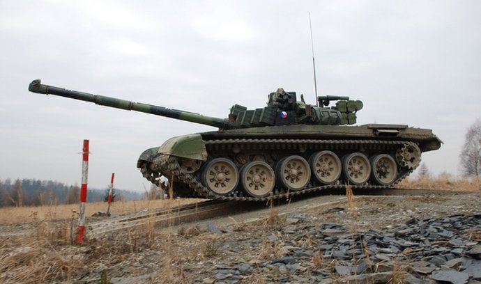 Tank T-72 české armády