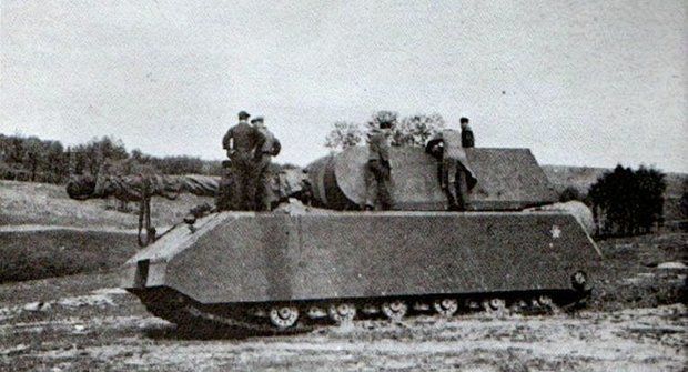 Německý tank Maus: Monstrum, které do bojů naštěstí nezasáhlo