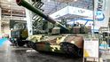 Tanky Oplot-M jsou sice vyspělé, ale na ukrajinském bojišti je vidět není.