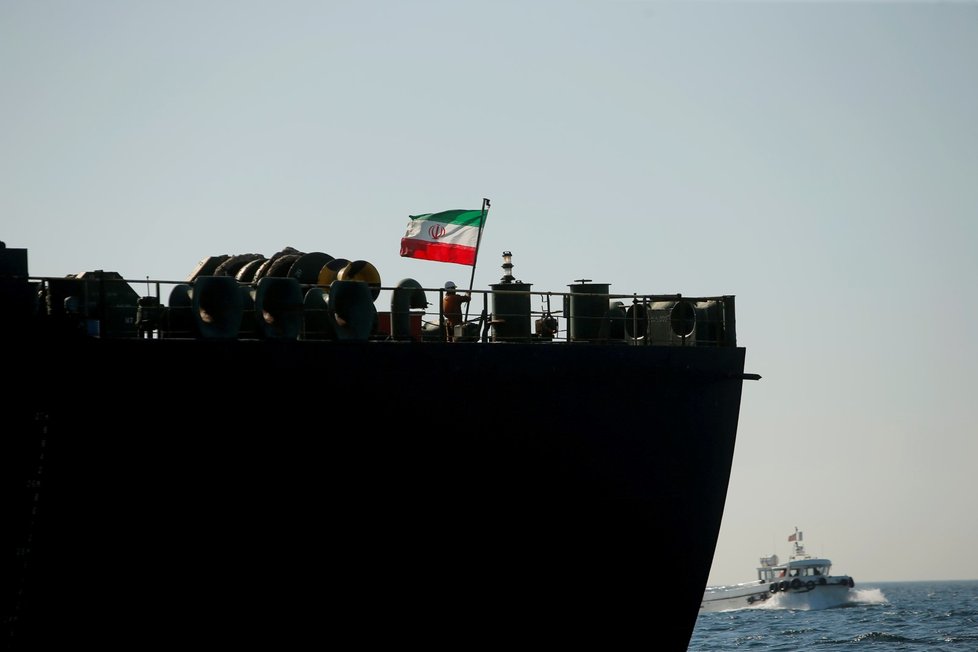 Zadržovaný íránský tanker vyplul z Gibraltaru