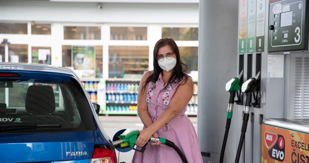 Úleva pro peněženky motoristů: Benzin a nafta jsou v Česku nejlevnější od půlky října