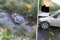 Auto v Tanvaldu skončilo v řece: Uvnitř našli mrtvého seniora (†90)