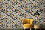 Aktuálně nejoblíbenějším tapetovým materiálem je vlies. Vyrábí se z něj i tato květinová tapeta Trend Wall od A. S. Creation.